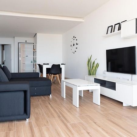 3 Bdr Aprt, Best Seaview, Rooftop Pool - Lcgr 普拉亚 外观 照片